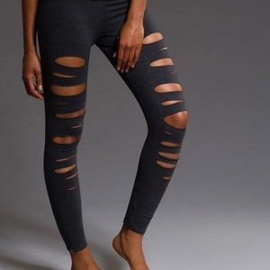 Onzie flow shred leggings